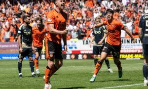Dundee United's Declan Gallagher (L) celebrates after scoring to make it 1-1 against Aberdeen. Image: SNS