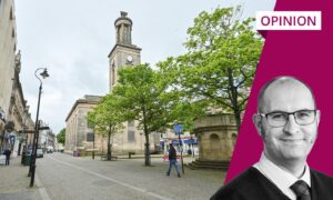 David Mackay headshot with Elgin High Street.