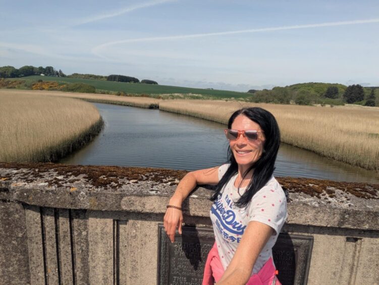 Gayle on the Logie Buchan war memorial bridge
