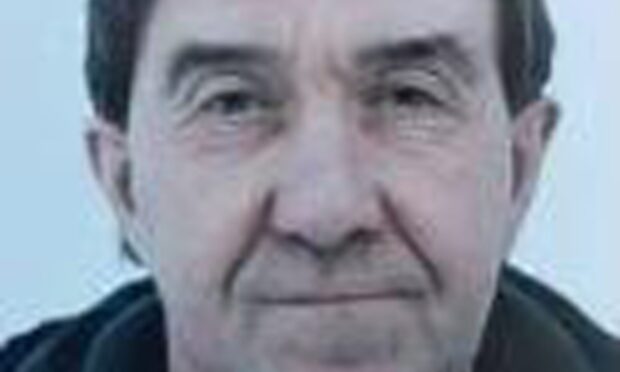 Image of Anthony Alexander with brown hair.