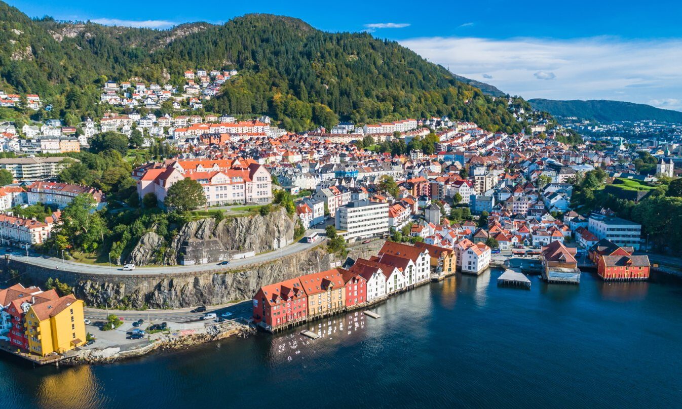 Bergen an international day trip destination from Aberdeen.