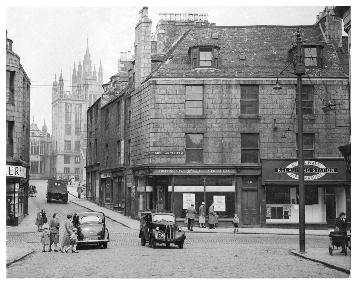 Looking back to this photo from June 1953 on how Upperkirkgate in Aberdeen used to look before the redevelopment.