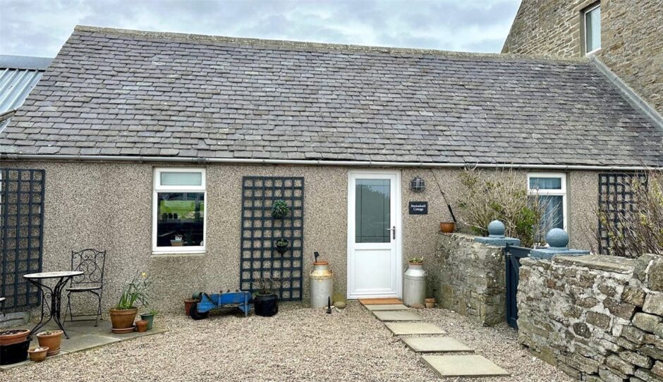 Backaskaill Cottage