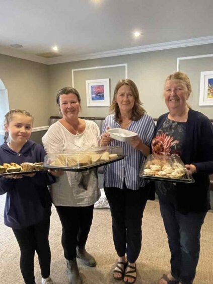 Volunteers at Oban Link Club