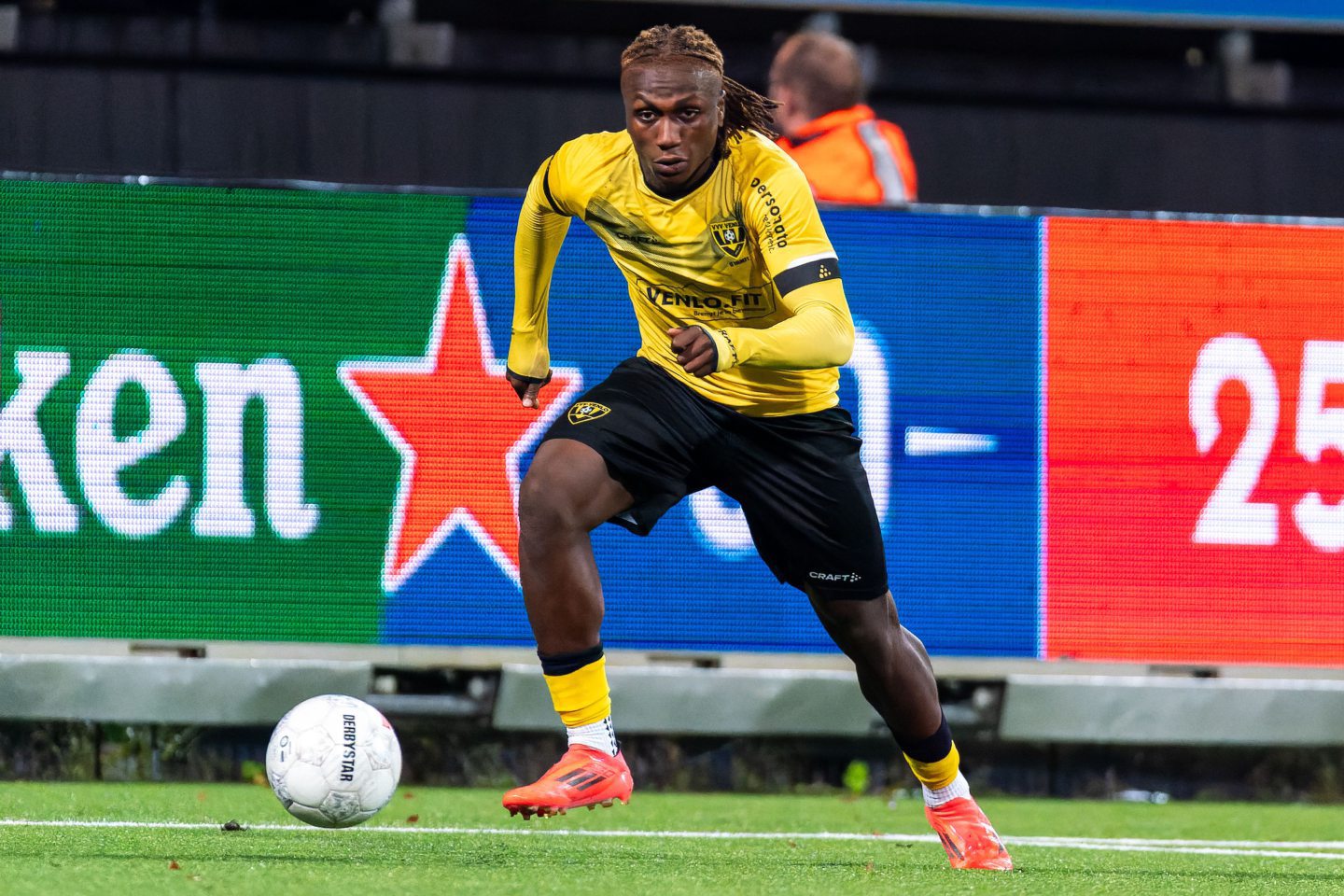 Emmanuel Gyamfi of VVV-Venlo runs with the ball during the Dutch TOTO KNVB Beker First Round match against Excelsior Rotterdam.