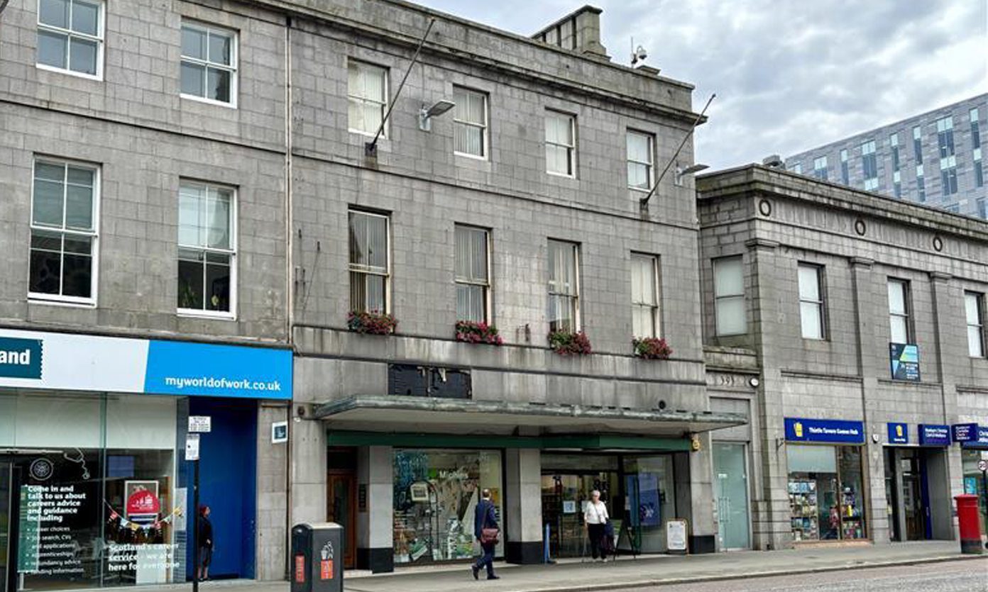 Charles Michies Pharmacy want to revamp Union Street shopfront