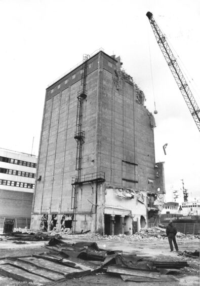  A disused grain store at Blaikies Quay demolished as part of Aberdeen Harbour's redevelopment programme