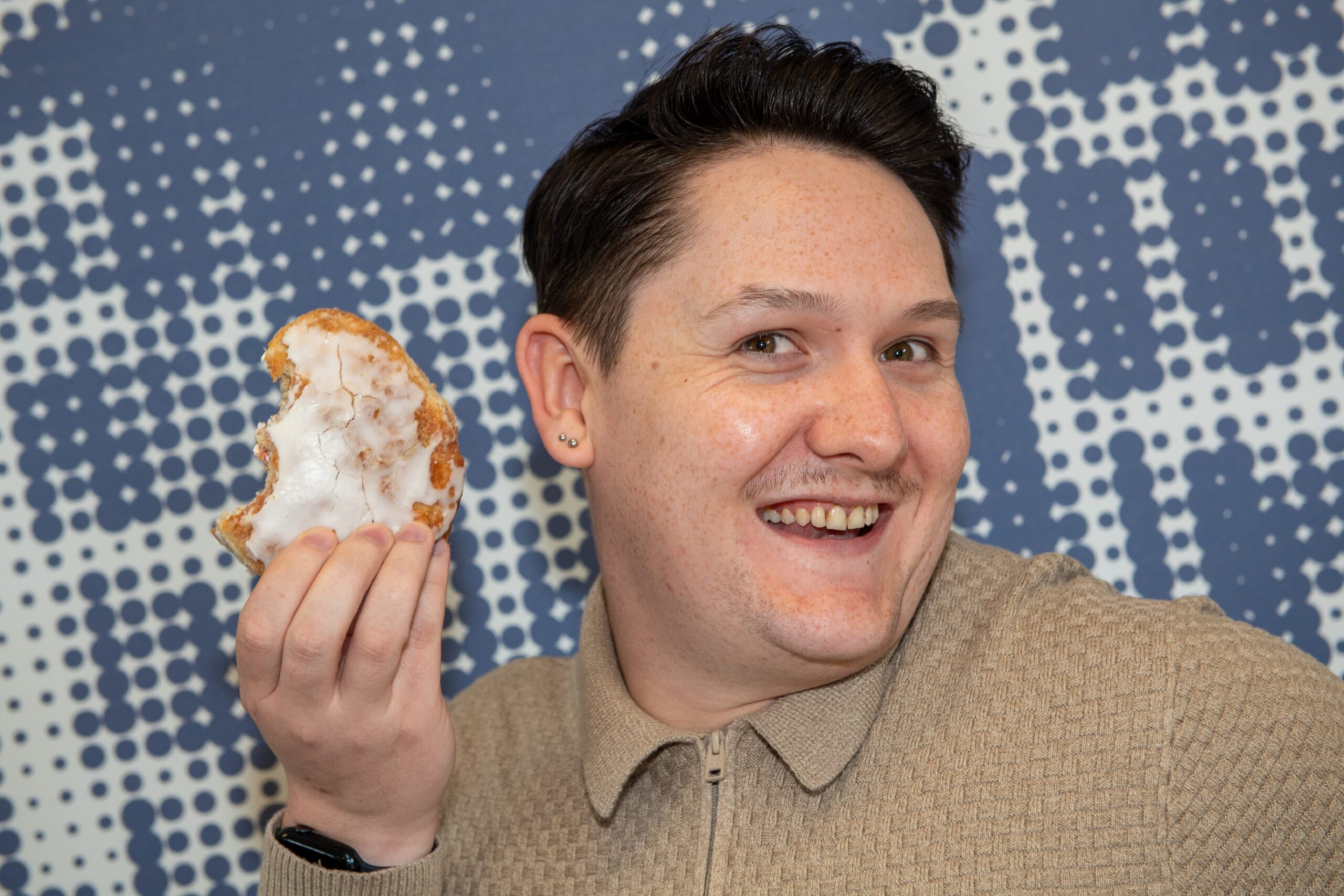 Ross posing with his rowie
