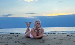 Kemi Gordon has been dipping in cold water spots across Scotland, and says she is happiest when cold water swimming. Images: Kemi Gordon.
