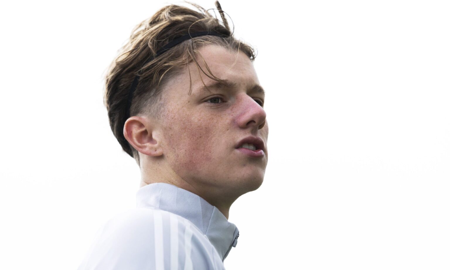 Dylan Lobban reveals why going out on loan is vital for young players at Aberdeen
