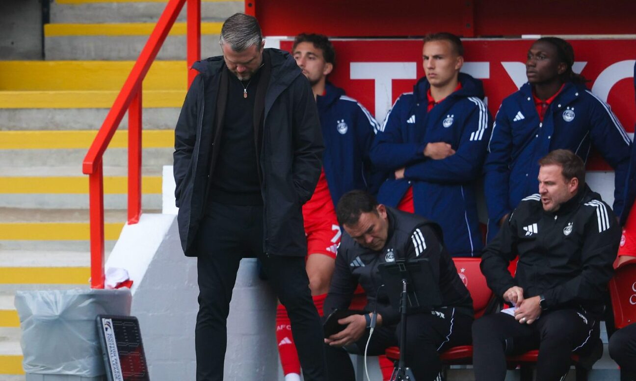 Aberdeen manager Jimmy Thelin looks dejected during the 1-0 Premier Sports Cup 1uarter-final loss to Motherwell at Pittodrie.