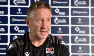 John Robertson urges Ross County players to use ‘faith over fear’ and take inspiration from cup-winning St Mirren