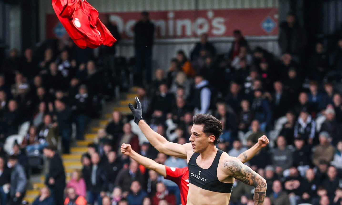 Aberdeen's Marko Lazetic celebrates after scoring to make it 1-0 during an SPFL Premiership match between St Mirren and Aberdeen at the SMiSA Stadium, Paisley, on October 18, 2025.