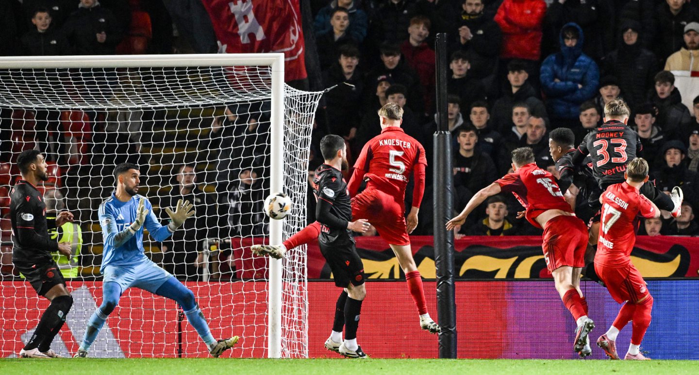 Aberdeen v St Mirren talking points after Dons chuck away comeback win – twice