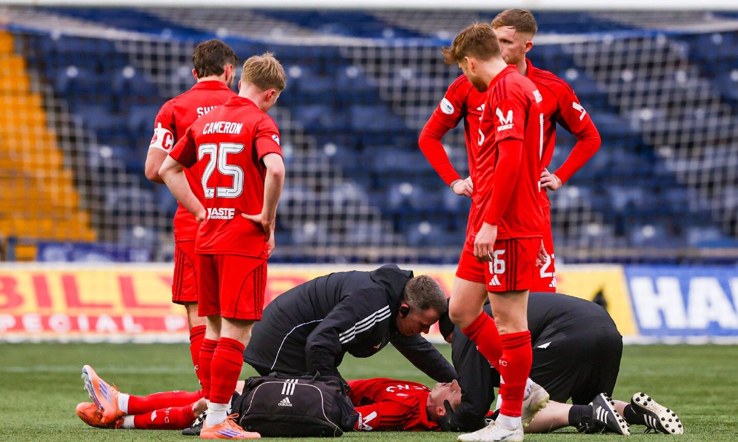 Aberdeen defender Mats Knoester lifts lid on neck injury nightmare and ‘scary’ news delivered by medics that ‘we found some damage’