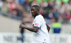 Aberdeen consider swoop for Nigerian midfielder Afeez Aremu