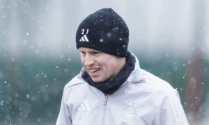 Interim Aberdeen boss Peter Leven reveals why he wishes he had 10 Gavin Molloys as defender set to return from injury