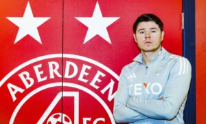 Aberdeen striker Kevin Nisbet calls for interim manager Peter Leven to remain part of next Dons boss’ staff