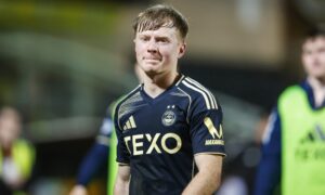 Aberdeen midfielder Lyall Cameron wants statement win at Hearts