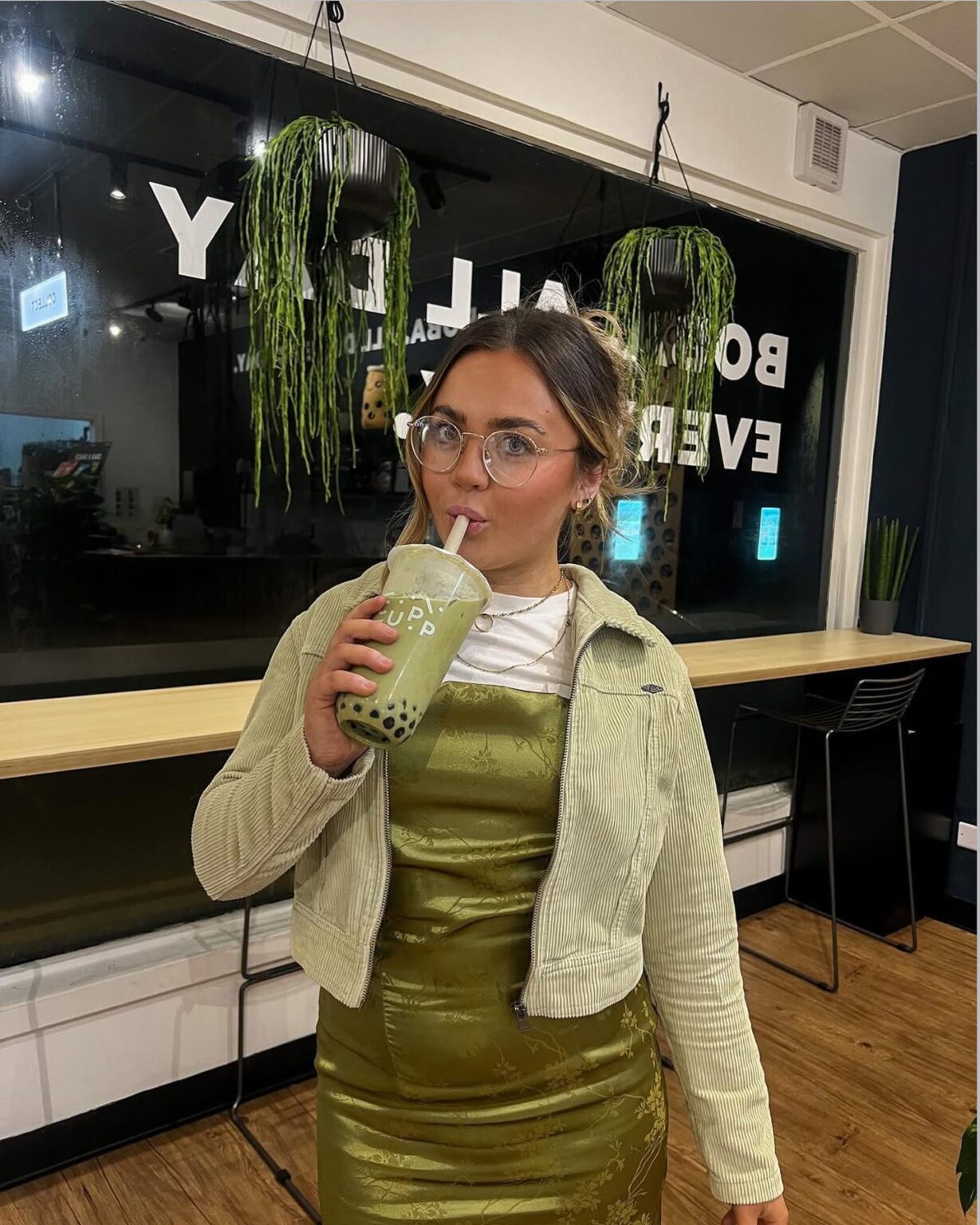 Aberdeenshire influencer Isla turns struggles into strength