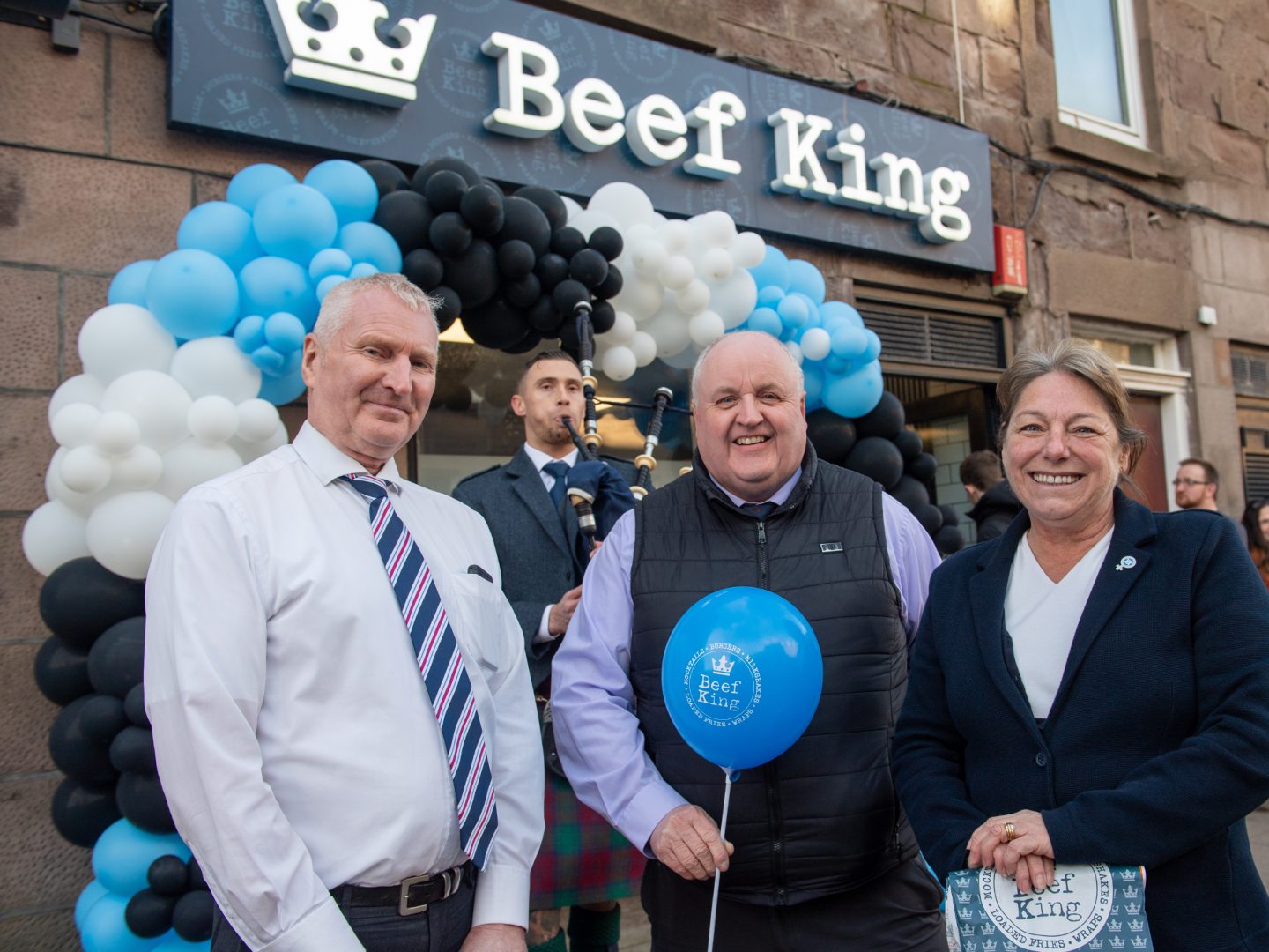 Piper marks opening of new Stonehaven Beef King as queues wind down Allardice Street