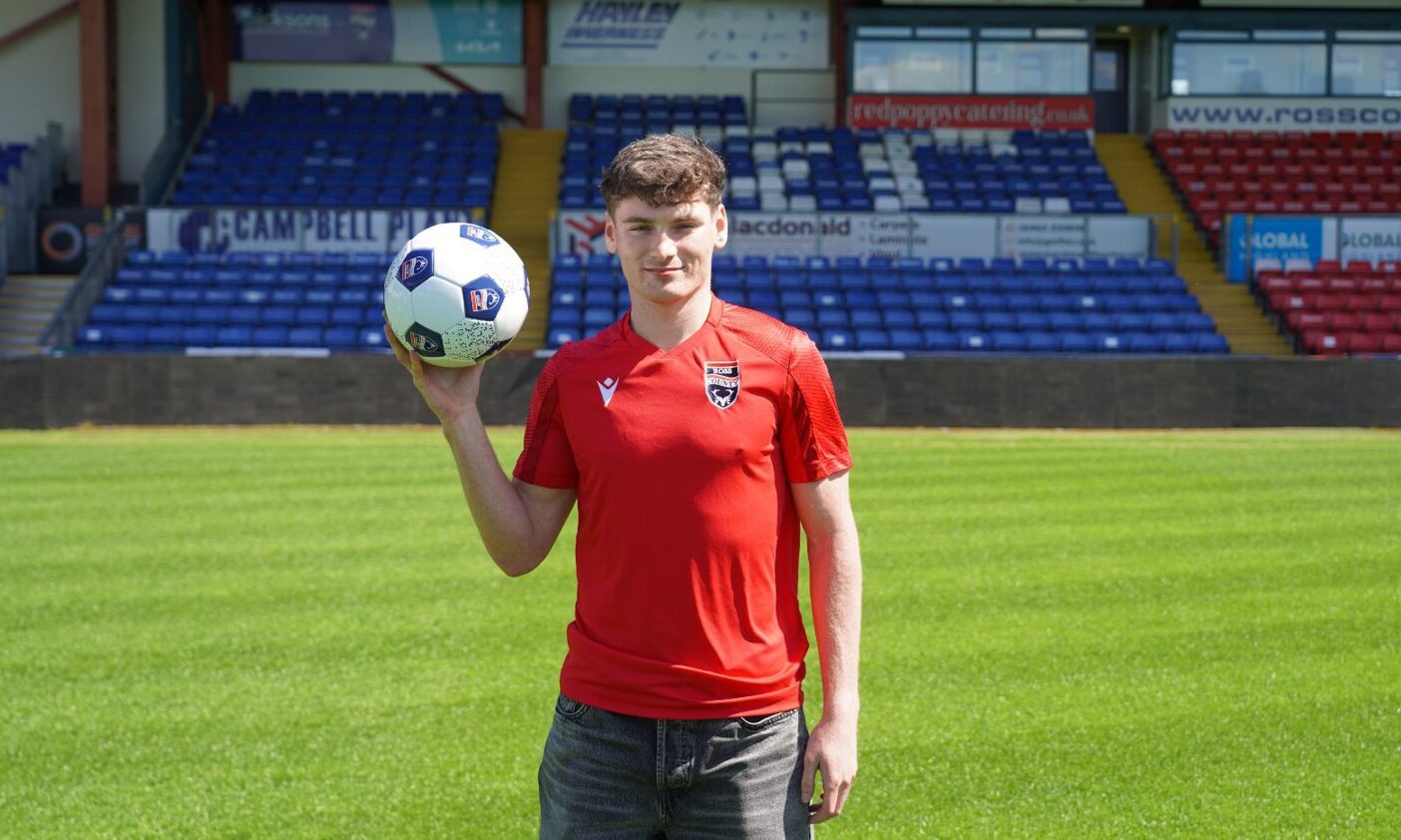 Ross County snap up ‘exciting winger’ from Kelty Hearts