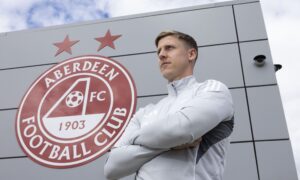 Mats Knoester’s role in rebuilt Aberdeen squad outlined by boss Stephen Robinson
