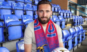 Joe Harper: Aberdeen must sign a new captain following Graeme Shinnie’s departure