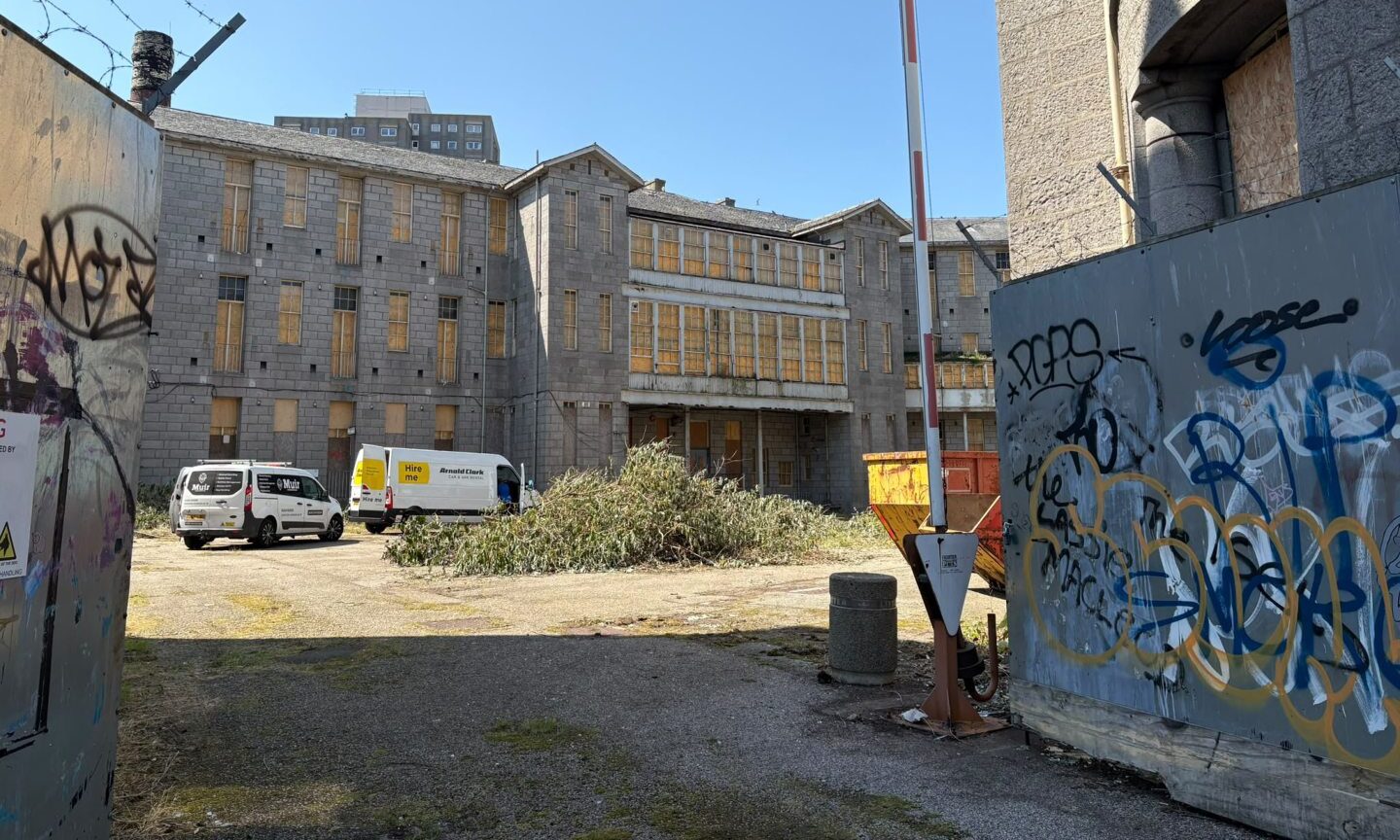 Eyesore weeds removed from Woolmanhill amid renewed effort to stave off decline