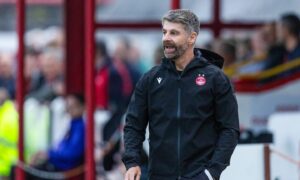 Aberdeen boss Stephen Robinson thankful to board for granting key transfer window request