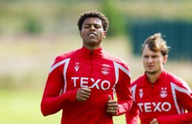 Aberdeen striker Kusini Yengi returns to Japan