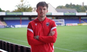 Aberdeen goalkeeper joins Ross County