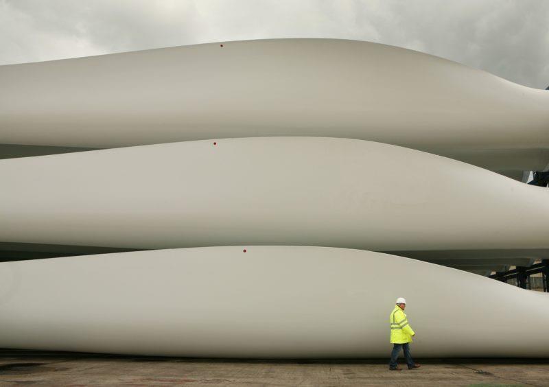 recycling wind turbine blades