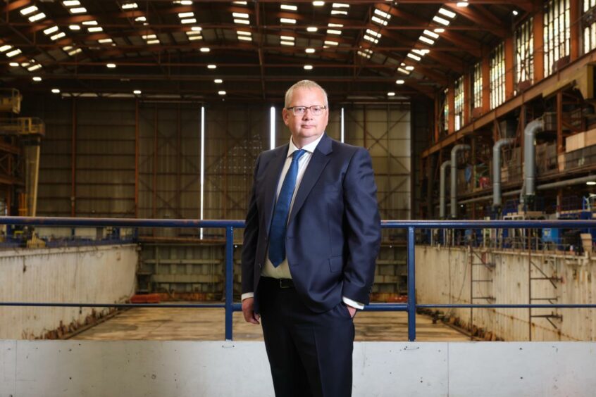 Workers Methil fabrication yard