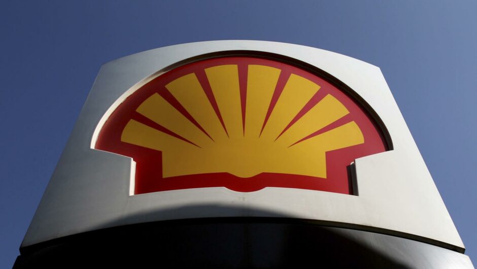 Shell record profits
