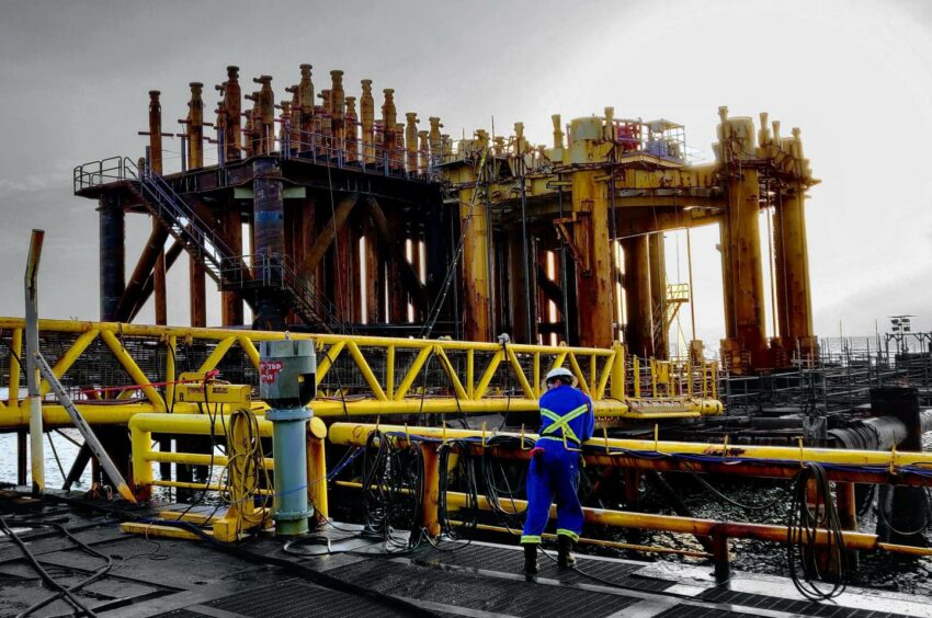 Acteon worker on decommissioning project.