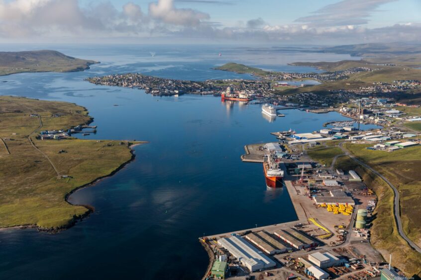 Industrial action Lerwick Port