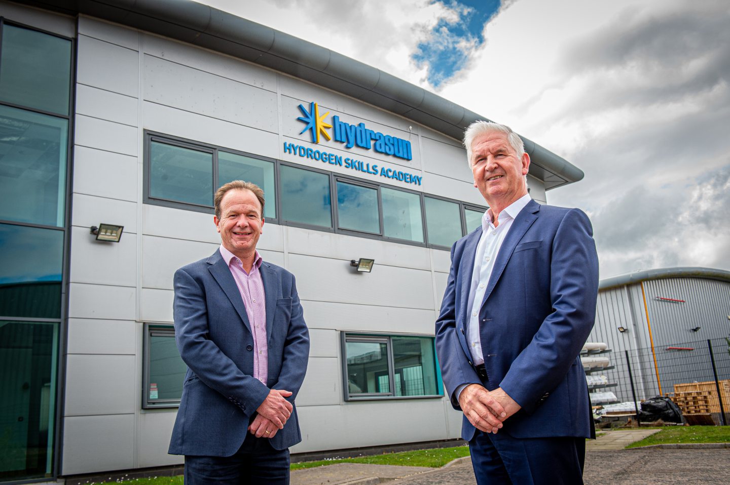Exclusive hydrasun acquires hydrogen specialist fuel cell systems