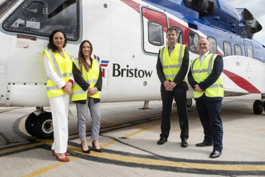 L-R Linda Tames, Air bp, Yasmin McCulloch, bp North Sea, Russell Gould, Bristow & Jon Matthews, AGS Airports.