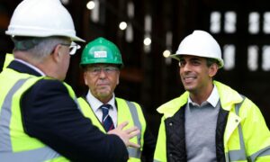 Prime Minister Rishi Sunak (right) during a visit to the Port of Cromarty Firth, Invergordon