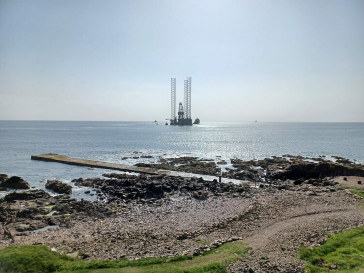 oil rig aberdeen