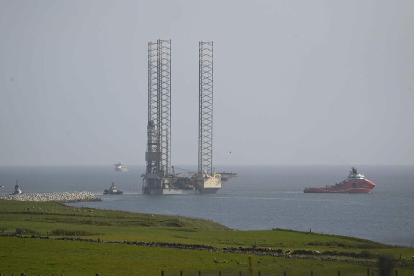 oil rig aberdeen