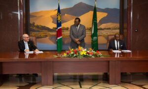 Hyphen CEO Raffinetti signs a deal with Namibia on a $10bn green hydrogen development