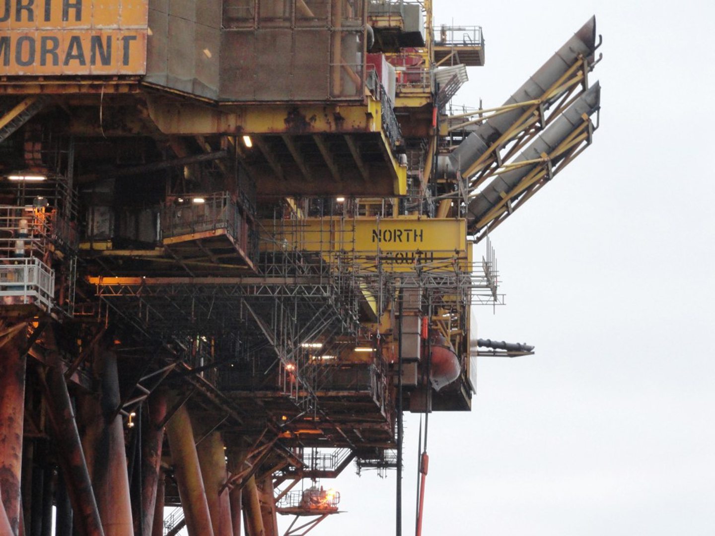 Industry to review offshore worker sizes amid lifeboat concern