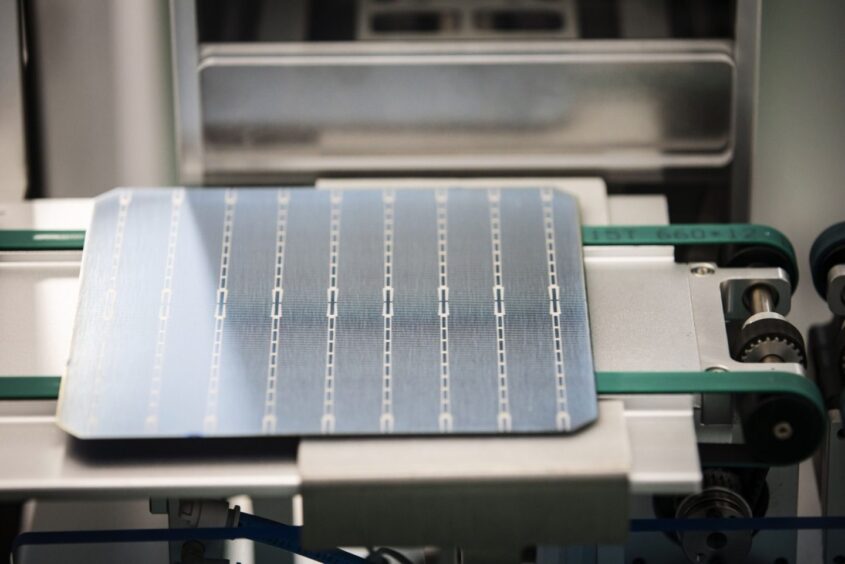 Photovoltaic cells are manufactured on the production line at the Longi Green Energy Technology Co. plant in Xi'an, Shaanxi Province, China, on Tuesday, July 21, 2020. Longi is the world's largest producer of solar wafers and the world's largest solar company by market value. Photographer: Qilai Shen/Bloomberg