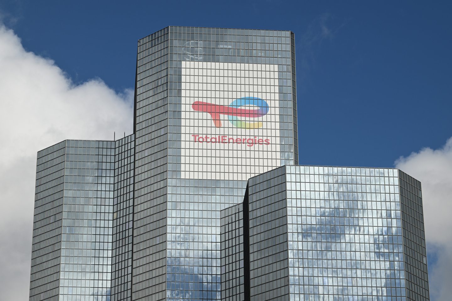 TotalEnergies’ Profit Drops More Than Expected On Refining