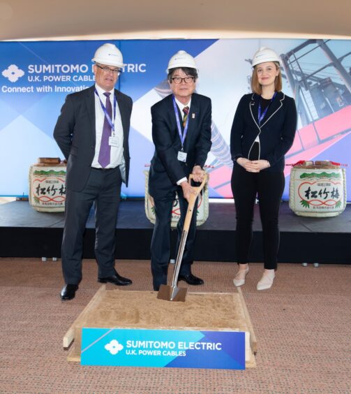 (left to ight) Gregor Alexander from SSE, Osamu Inoue President of Sumitomo Electric Group and Cabinet Secretary for Wellbeing, Economy, Net Zero and Energy Mairi McAllan, during the Sumitomo Electric UK Power cables Ltd groundbreaking ceremony at Port of Nigg.