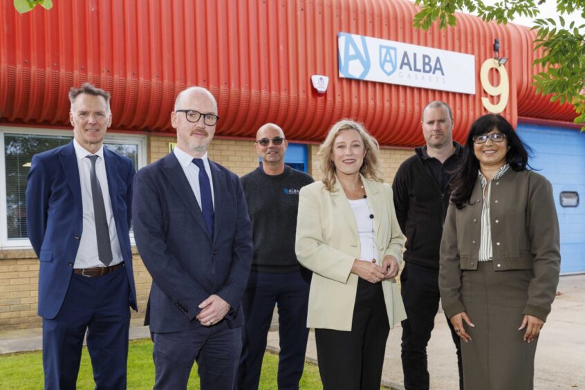 L-R: David Wilson, ETZ Ltd Energy Director; Gavin Sim, Managing Director - Alba Gaskets; Sigrid Ruz, Operations Director - Alba Gaskets; Gillian Martin MSP, Craig Williamson, Business Development Manager, Alba Gaskets; Freda Miller, Programme Manager, ETZ Ltd..