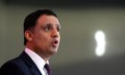 Scottish Labour leader Anas Sarwar delivers a speech at University of Glasgow on the need for a new political direction in Scotland. Image: Andrew Milligan/PA Wire