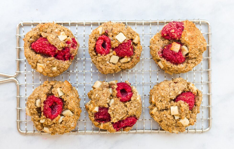 raspberry and white chocolate cookies